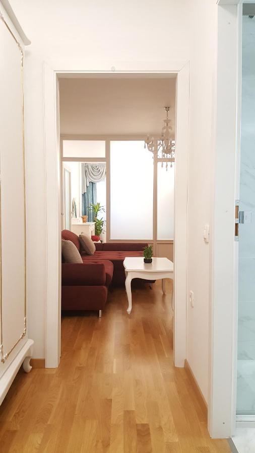 E&E Apartments 4* Arena Stozice Laibach Exterior foto